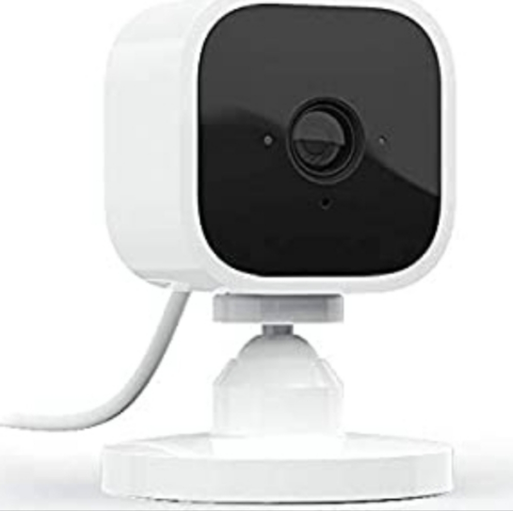 Blink Mini – Compact indoor plug-in smart security camera, 1080p HD…